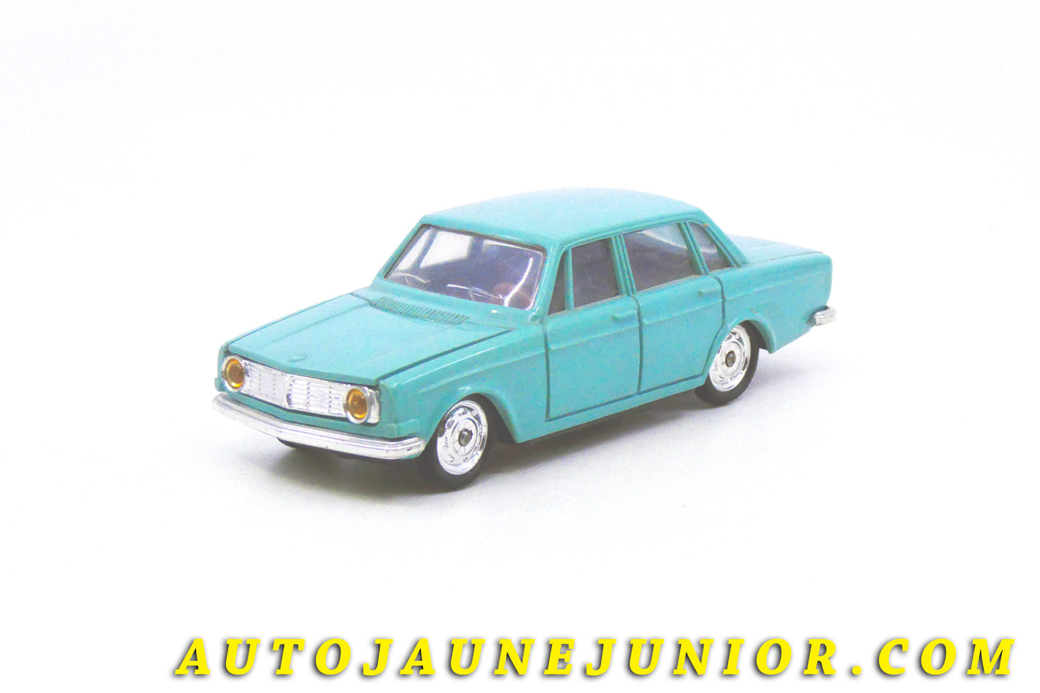 Le #4329 - Minialuxe - Volvo - Volvo 144 berline turquoise est en vente sur Auto Jaune Junior ! Découvrez nos collections de diecast Dinky-Toys, Corgi, Corgi-Toys, Solido, Norev… Découvrez notre magasin physique , AutoJaune Paris, ouvert en 1984 par Vincent Espinasse. 41 rue Cavendish, 75019 Paris. Tel : 01 42 40 61 23. Ouvert les mardi et vendredi de 13h à 19h. 