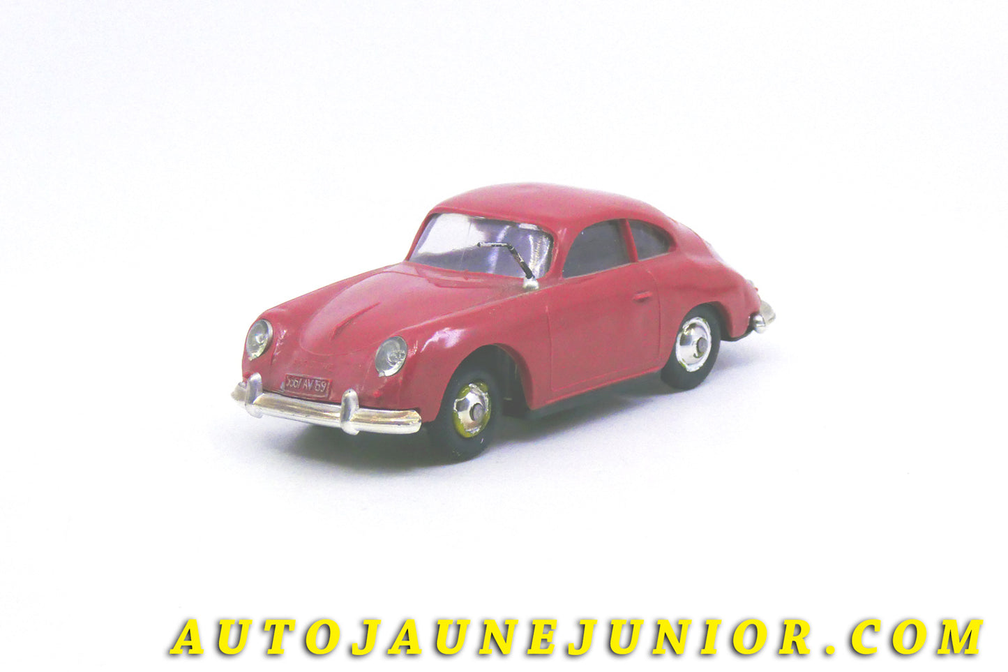 Le #4341 - Norev - Porsche - 356 B est en vente sur Auto Jaune Junior ! Découvrez nos collections de diecast Dinky-Toys, Corgi, Corgi-Toys, Solido, Norev… Découvrez notre magasin physique , AutoJaune Paris, ouvert en 1984 par Vincent Espinasse. 41 rue Cavendish, 75019 Paris. Tel : 01 42 40 61 23. Ouvert les mardi et vendredi de 13h à 19h. 