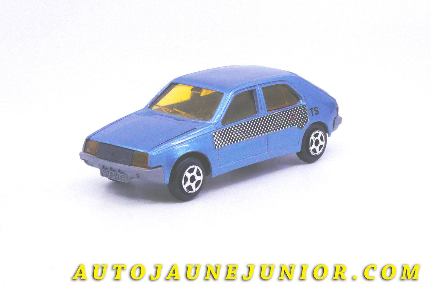 Le #4344 - Norev - Renault - R 14 TS  Rally (Code 2) est en vente sur Auto Jaune Junior ! Découvrez nos collections de diecast Dinky-Toys, Corgi, Corgi-Toys, Solido, Norev… Découvrez notre magasin physique , AutoJaune Paris, ouvert en 1984 par Vincent Espinasse. 41 rue Cavendish, 75019 Paris. Tel : 01 42 40 61 23. Ouvert les mardi et vendredi de 13h à 19h. 