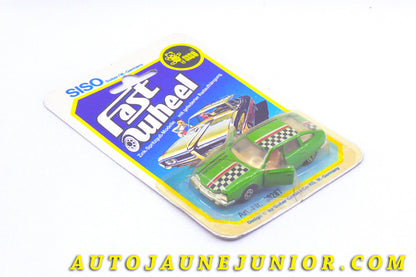 Le #4373 - SISO -Sieber - Citroën - SM Rally est en vente sur Auto Jaune Junior ! Découvrez nos collections de diecast Dinky-Toys, Corgi, Corgi-Toys, Solido, Norev… Découvrez notre magasin physique , AutoJaune Paris, ouvert en 1984 par Vincent Espinasse. 41 rue Cavendish, 75019 Paris. Tel : 01 42 40 61 23. Ouvert les mardi et vendredi de 13h à 19h. 