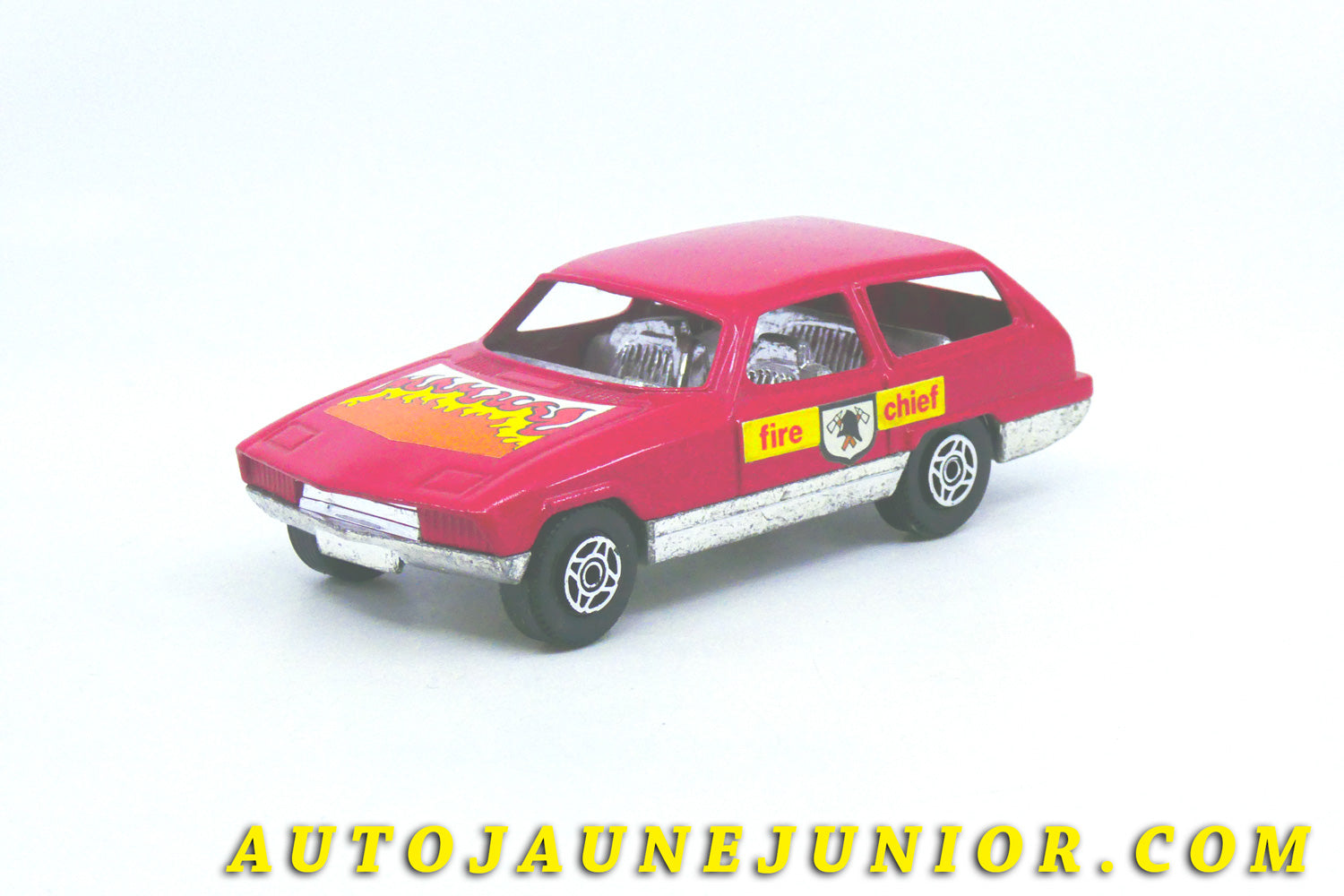 Le #4380 - Corgi Toys - Ford - Futuriste Fire Chief est en vente sur Auto Jaune Junior ! Découvrez nos collections de diecast Dinky-Toys, Corgi, Corgi-Toys, Solido, Norev… Découvrez notre magasin physique , AutoJaune Paris, ouvert en 1984 par Vincent Espinasse. 41 rue Cavendish, 75019 Paris. Tel : 01 42 40 61 23. Ouvert les mardi et vendredi de 13h à 19h. 