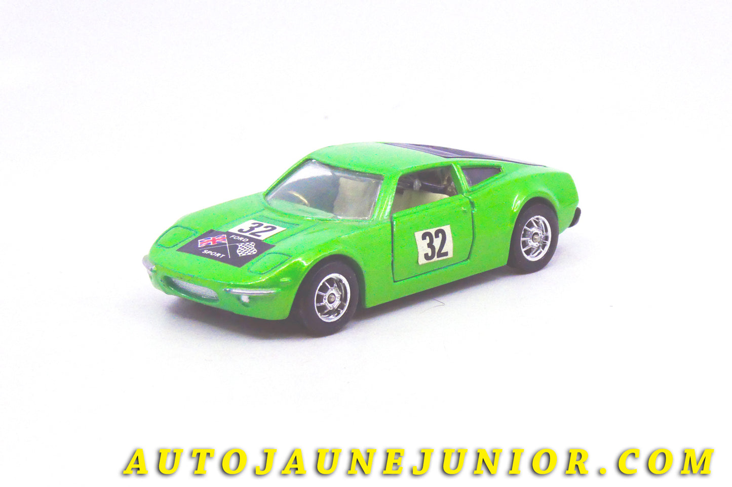 Le #4381 - Corgi Toys - Ford - GT 70 #32 "Ford Sport" est en vente sur Auto Jaune Junior ! Découvrez nos collections de diecast Dinky-Toys, Corgi, Corgi-Toys, Solido, Norev… Découvrez notre magasin physique , AutoJaune Paris, ouvert en 1984 par Vincent Espinasse. 41 rue Cavendish, 75019 Paris. Tel : 01 42 40 61 23. Ouvert les mardi et vendredi de 13h à 19h. 