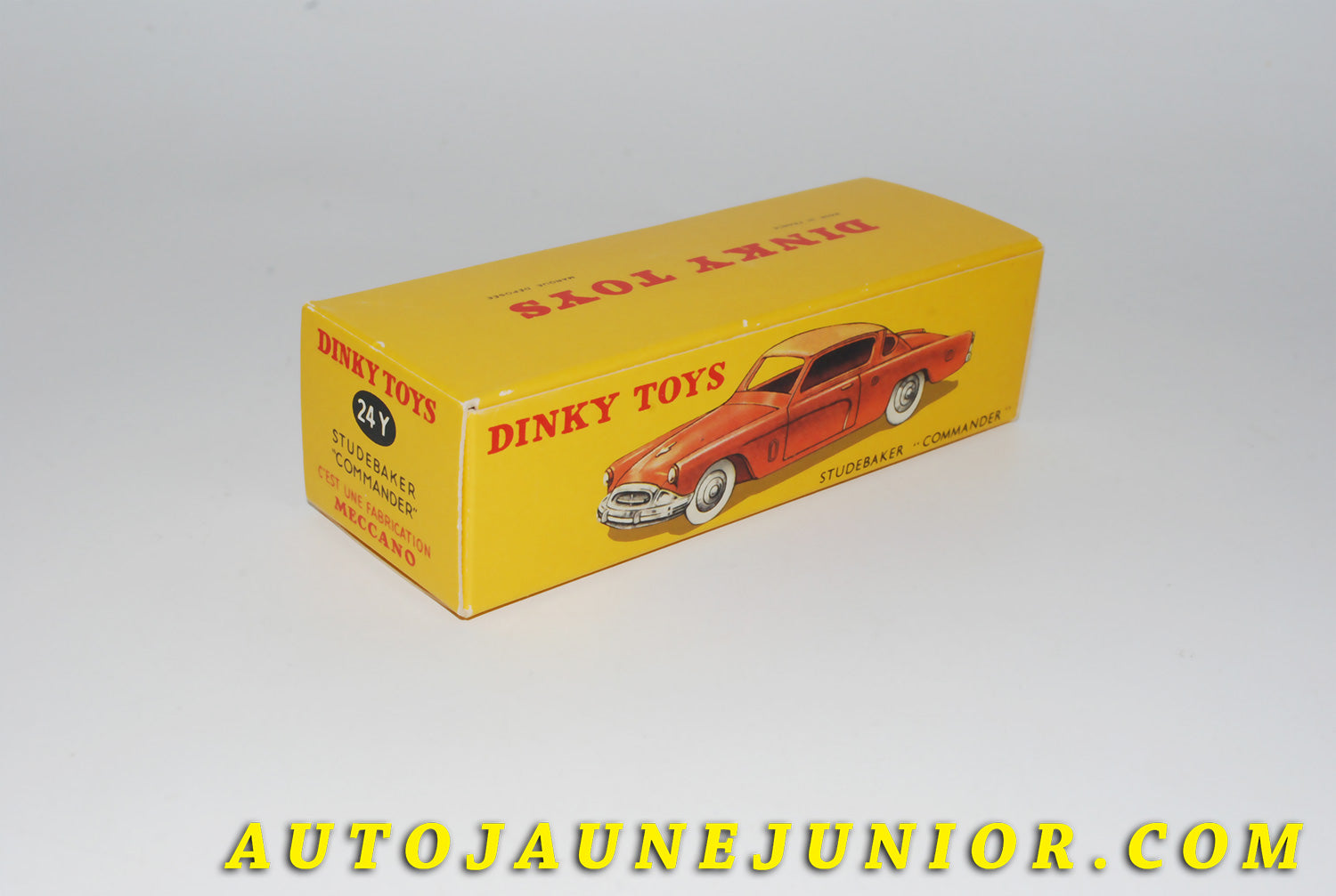 Le #4401 - Dinky Toys - Studebaker - Boite vide repro Commander est en vente sur Auto Jaune Junior ! Découvrez nos collections de diecast Dinky-Toys, Corgi, Corgi-Toys, Solido, Norev… Découvrez notre magasin physique , AutoJaune Paris, ouvert en 1984 par Vincent Espinasse. 41 rue Cavendish, 75019 Paris. Tel : 01 42 40 61 23. Ouvert les mardi et vendredi de 13h à 19h. 