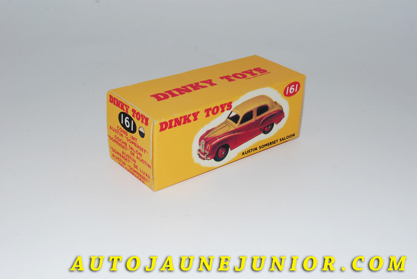 Le #4405 - Dinky Toys - Austin - Boite vide (REPRO) Sommerser Saloon est en vente sur Auto Jaune Junior ! Découvrez nos collections de diecast Dinky-Toys, Corgi, Corgi-Toys, Solido, Norev… Découvrez notre magasin physique , AutoJaune Paris, ouvert en 1984 par Vincent Espinasse. 41 rue Cavendish, 75019 Paris. Tel : 01 42 40 61 23. Ouvert les mardi et vendredi de 13h à 19h. 