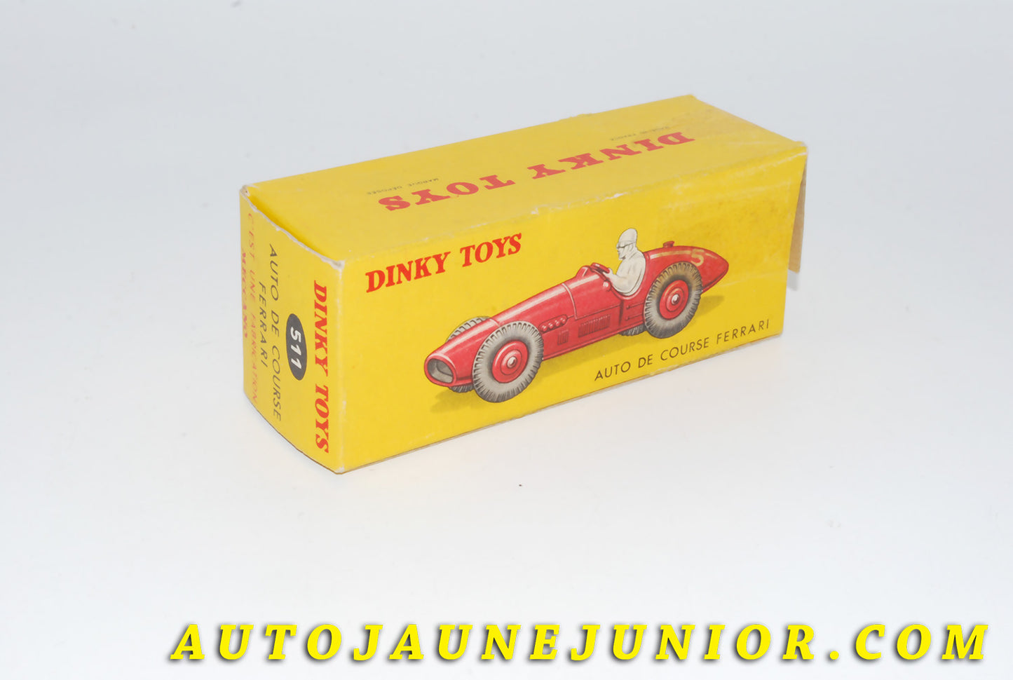 Le #4421 - Dinky Toys - Ferrari - Boite vide de 500F2 (rare et tardive version numérauté 511 !)  est en vente sur Auto Jaune Junior ! Découvrez nos collections de diecast Dinky-Toys, Corgi, Corgi-Toys, Solido, Norev… Découvrez notre magasin physique , AutoJaune Paris, ouvert en 1984 par Vincent Espinasse. 41 rue Cavendish, 75019 Paris. Tel : 01 42 40 61 23. Ouvert les mardi et vendredi de 13h à 19h. 