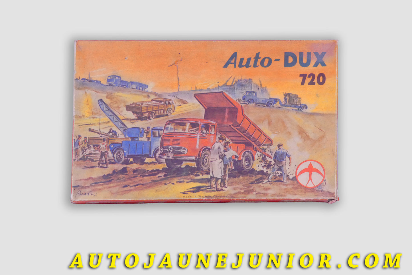 Le #4438 - DUX - Mercedes - Coffret de montage - Cabine LP 3226 avec Benne, Plateau, cabinne, chassis… est en vente sur Auto Jaune Junior ! Découvrez nos collections de diecast Dinky-Toys, Corgi, Corgi-Toys, Solido, Norev… Découvrez notre magasin physique , AutoJaune Paris, ouvert en 1984 par Vincent Espinasse. 41 rue Cavendish, 75019 Paris. Tel : 01 42 40 61 23. Ouvert les mardi et vendredi de 13h à 19h. 