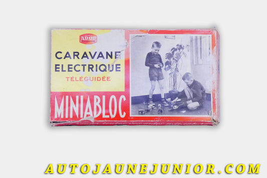 Le #4440 - Ador (Miniabloc) - Coffret - Caravane Électrique (filoguidée) est en vente sur Auto Jaune Junior ! Découvrez nos collections de diecast Dinky-Toys, Corgi, Corgi-Toys, Solido, Norev… Découvrez notre magasin physique , AutoJaune Paris, ouvert en 1984 par Vincent Espinasse. 41 rue Cavendish, 75019 Paris. Tel : 01 42 40 61 23. Ouvert les mardi et vendredi de 13h à 19h. 