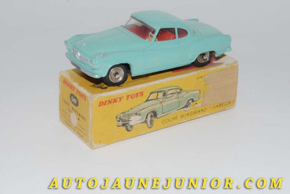 Le #4501 - Dinky Toys - Borgward - Isabella Coupé est en vente sur Auto Jaune Junior ! Découvrez nos collections de diecast Dinky-Toys, Corgi, Corgi-Toys, Solido, Norev… Découvrez notre magasin physique , AutoJaune Paris, ouvert en 1984 par Vincent Espinasse. 41 rue Cavendish, 75019 Paris. Tel : 01 42 40 61 23. Ouvert les mardi et vendredi de 13h à 19h. 