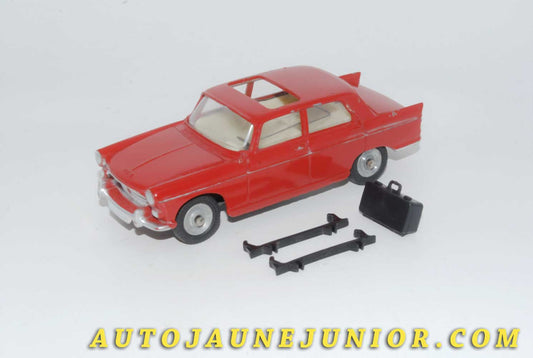 Le #4519 - Dinky Toys - Peugeot - 404 berline (avec galerie-noire- mais sans remorque monoroue) est en vente sur Auto Jaune Junior ! Découvrez nos collections de diecast Dinky-Toys, Corgi, Corgi-Toys, Solido, Norev… Découvrez notre magasin physique , AutoJaune Paris, ouvert en 1984 par Vincent Espinasse. 41 rue Cavendish, 75019 Paris. Tel : 01 42 40 61 23. Ouvert les mardi et vendredi de 13h à 19h. 