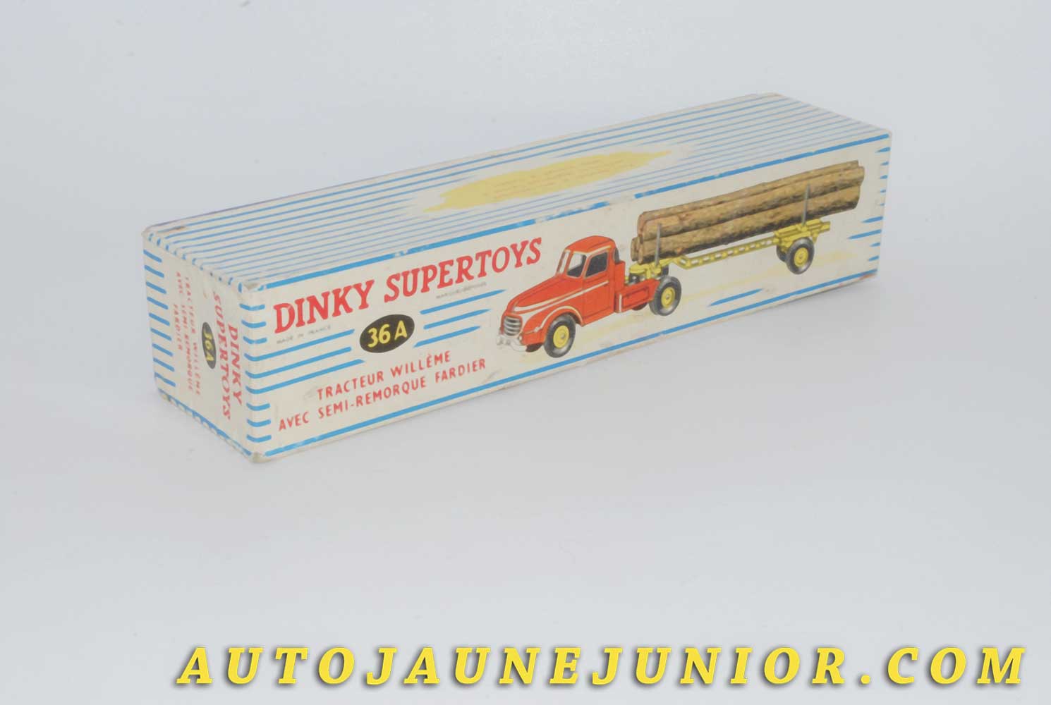 Le #4612 - Dinky Toys - Willeme - Boite vide Fardier est en vente sur Auto Jaune Junior ! Découvrez nos collections de diecast Dinky-Toys, Corgi, Corgi-Toys, Solido, Norev… Découvrez notre magasin physique , AutoJaune Paris, ouvert en 1984 par Vincent Espinasse. 41 rue Cavendish, 75019 Paris. Tel : 01 42 40 61 23. Ouvert les mardi et vendredi de 13h à 19h. 