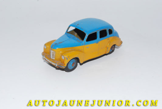 Le #4629 - Dinky Toys - Austin - Devon Bicolore est en vente sur Auto Jaune Junior ! Découvrez nos collections de diecast Dinky-Toys, Corgi, Corgi-Toys, Solido, Norev… Découvrez notre magasin physique , AutoJaune Paris, ouvert en 1984 par Vincent Espinasse. 41 rue Cavendish, 75019 Paris. Tel : 01 42 40 61 23. Ouvert les mardi et vendredi de 13h à 19h. 