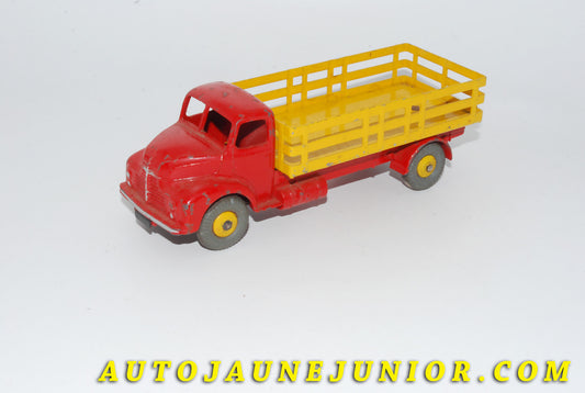 Le #4643 - Dinky Toys - Leyland - Comet camion ridelles ajourées est en vente sur Auto Jaune Junior ! Découvrez nos collections de diecast Dinky-Toys, Corgi, Corgi-Toys, Solido, Norev… Découvrez notre magasin physique , AutoJaune Paris, ouvert en 1984 par Vincent Espinasse. 41 rue Cavendish, 75019 Paris. Tel : 01 42 40 61 23. Ouvert les mardi et vendredi de 13h à 19h. 
