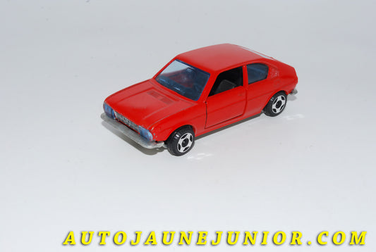 Le #4660 - Politoys - Alfa Roméo  - AlfaSud est en vente sur Auto Jaune Junior ! Découvrez nos collections de diecast Dinky-Toys, Corgi, Corgi-Toys, Solido, Norev… Découvrez notre magasin physique , AutoJaune Paris, ouvert en 1984 par Vincent Espinasse. 41 rue Cavendish, 75019 Paris. Tel : 01 42 40 61 23. Ouvert les mardi et vendredi de 13h à 19h. 