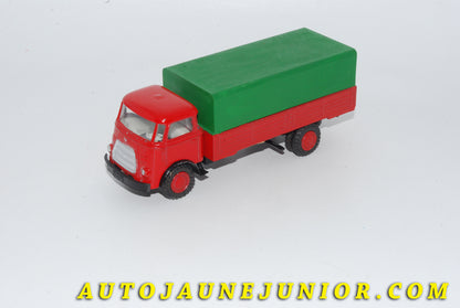 Le #4711 - Lion Car - DAF - Frontstuur ridelles bâché est en vente sur Auto Jaune Junior ! Découvrez nos collections de diecast Dinky-Toys, Corgi, Corgi-Toys, Solido, Norev… Découvrez notre magasin physique , AutoJaune Paris, ouvert en 1984 par Vincent Espinasse. 41 rue Cavendish, 75019 Paris. Tel : 01 42 40 61 23. Ouvert les mardi et vendredi de 13h à 19h. 