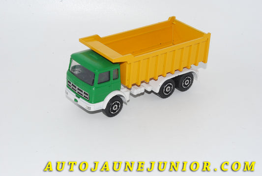 Le #4728 - Mercury - Fiat - 647 Benne Carrière est en vente sur Auto Jaune Junior ! Découvrez nos collections de diecast Dinky-Toys, Corgi, Corgi-Toys, Solido, Norev… Découvrez notre magasin physique , AutoJaune Paris, ouvert en 1984 par Vincent Espinasse. 41 rue Cavendish, 75019 Paris. Tel : 01 42 40 61 23. Ouvert les mardi et vendredi de 13h à 19h. 