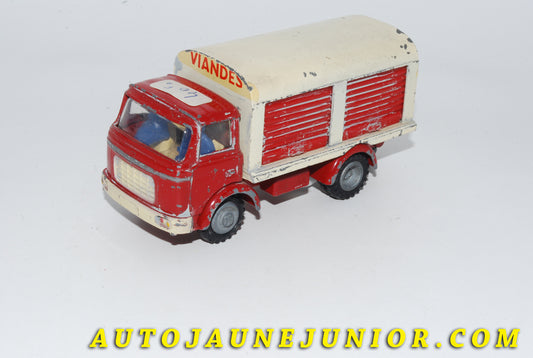 Le #4751 - France Jouet - Berliet - GAK Fourgon Viandes est en vente sur Auto Jaune Junior ! Découvrez nos collections de diecast Dinky-Toys, Corgi, Corgi-Toys, Solido, Norev… Découvrez notre magasin physique , AutoJaune Paris, ouvert en 1984 par Vincent Espinasse. 41 rue Cavendish, 75019 Paris. Tel : 01 42 40 61 23. Ouvert les mardi et vendredi de 13h à 19h. 