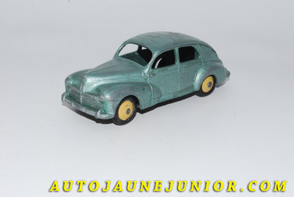 Le #4763 - Dinky Toys - Peugeot - 203 Berline Type 1  est en vente sur Auto Jaune Junior ! Découvrez nos collections de diecast Dinky-Toys, Corgi, Corgi-Toys, Solido, Norev… Découvrez notre magasin physique , AutoJaune Paris, ouvert en 1984 par Vincent Espinasse. 41 rue Cavendish, 75019 Paris. Tel : 01 42 40 61 23. Ouvert les mardi et vendredi de 13h à 19h. 