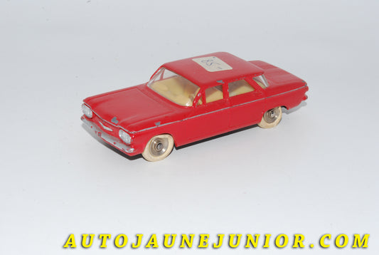Le #4782 - Dinky Toys - Chevrolet - Corvair (Teinte rouge clair !) est en vente sur Auto Jaune Junior ! Découvrez nos collections de diecast Dinky-Toys, Corgi, Corgi-Toys, Solido, Norev… Découvrez notre magasin physique , AutoJaune Paris, ouvert en 1984 par Vincent Espinasse. 41 rue Cavendish, 75019 Paris. Tel : 01 42 40 61 23. Ouvert les mardi et vendredi de 13h à 19h. 