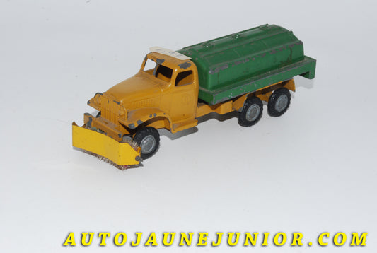 Le #4789 - France Jouet - GMC - Camion Balayeuse - Arroseuse CCKW 353 est en vente sur Auto Jaune Junior ! Découvrez nos collections de diecast Dinky-Toys, Corgi, Corgi-Toys, Solido, Norev… Découvrez notre magasin physique , AutoJaune Paris, ouvert en 1984 par Vincent Espinasse. 41 rue Cavendish, 75019 Paris. Tel : 01 42 40 61 23. Ouvert les mardi et vendredi de 13h à 19h. 