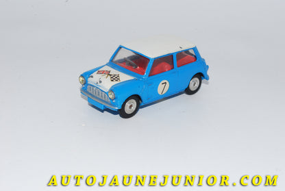 Le #4795 - Corgi Toys - Morris - Mini Cooper Rally #7 est en vente sur Auto Jaune Junior ! Découvrez nos collections de diecast Dinky-Toys, Corgi, Corgi-Toys, Solido, Norev… Découvrez notre magasin physique , AutoJaune Paris, ouvert en 1984 par Vincent Espinasse. 41 rue Cavendish, 75019 Paris. Tel : 01 42 40 61 23. Ouvert les mardi et vendredi de 13h à 19h. 