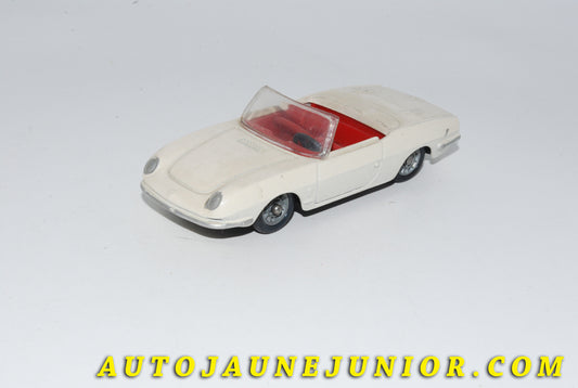 Le #4799 - Mercury - Fiat - 250 Bertone Hard-Top est en vente sur Auto Jaune Junior ! Découvrez nos collections de diecast Dinky-Toys, Corgi, Corgi-Toys, Solido, Norev… Découvrez notre magasin physique , AutoJaune Paris, ouvert en 1984 par Vincent Espinasse. 41 rue Cavendish, 75019 Paris. Tel : 01 42 40 61 23. Ouvert les mardi et vendredi de 13h à 19h. 