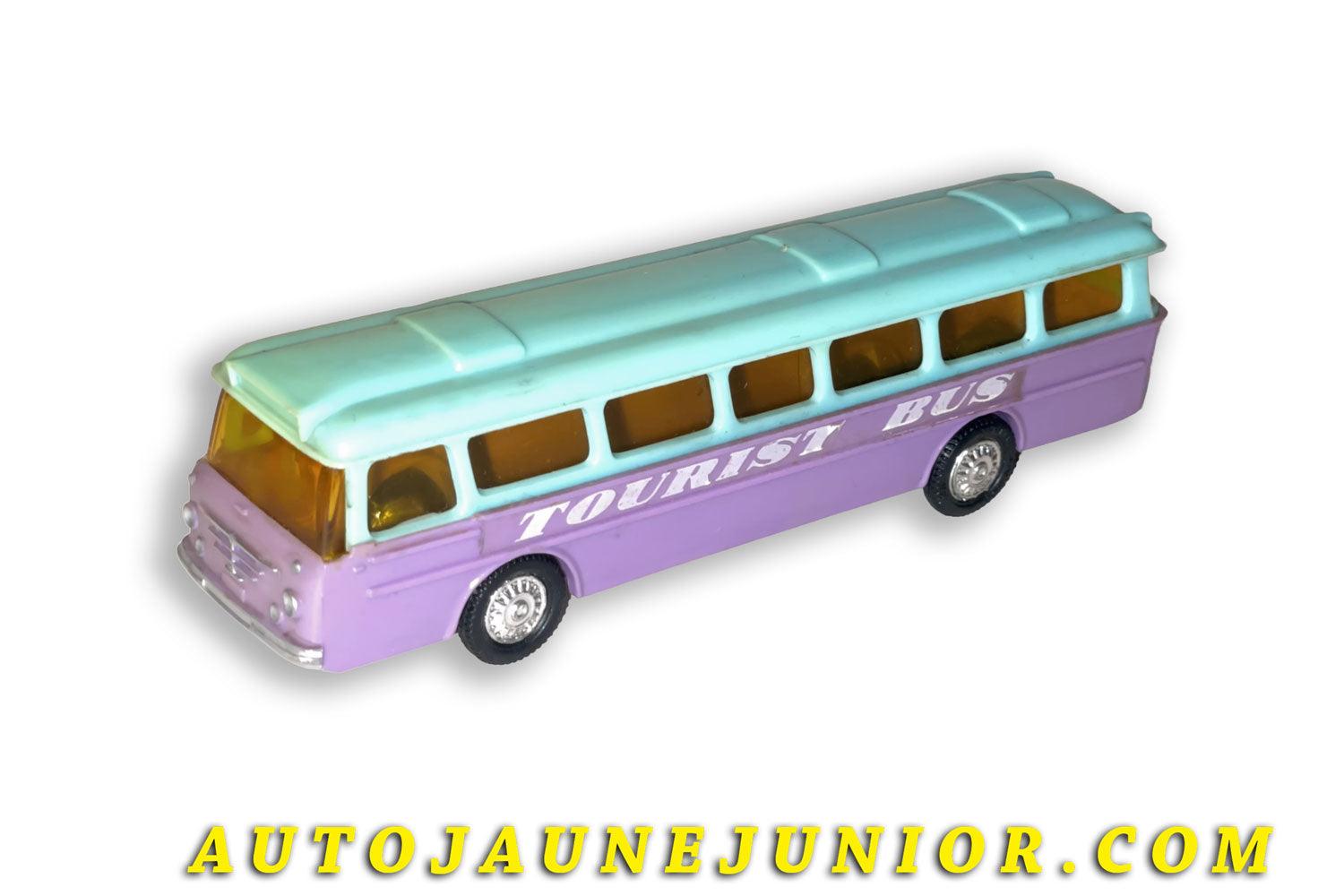 Le Blue Box Bussing Autocar de ligne "Tourist Bus" est en vente sur Auto Jaune Junior ! Découvrez nos collections de diecast Dinky-Toys, Corgi, Corgi-Toys, Solido, Norev… AutoJaune Junior ; Retrouvez AutoJauneJunior au magasin AutoJaune Paris, ouvert en 1984 par Vincent Espinasse. 