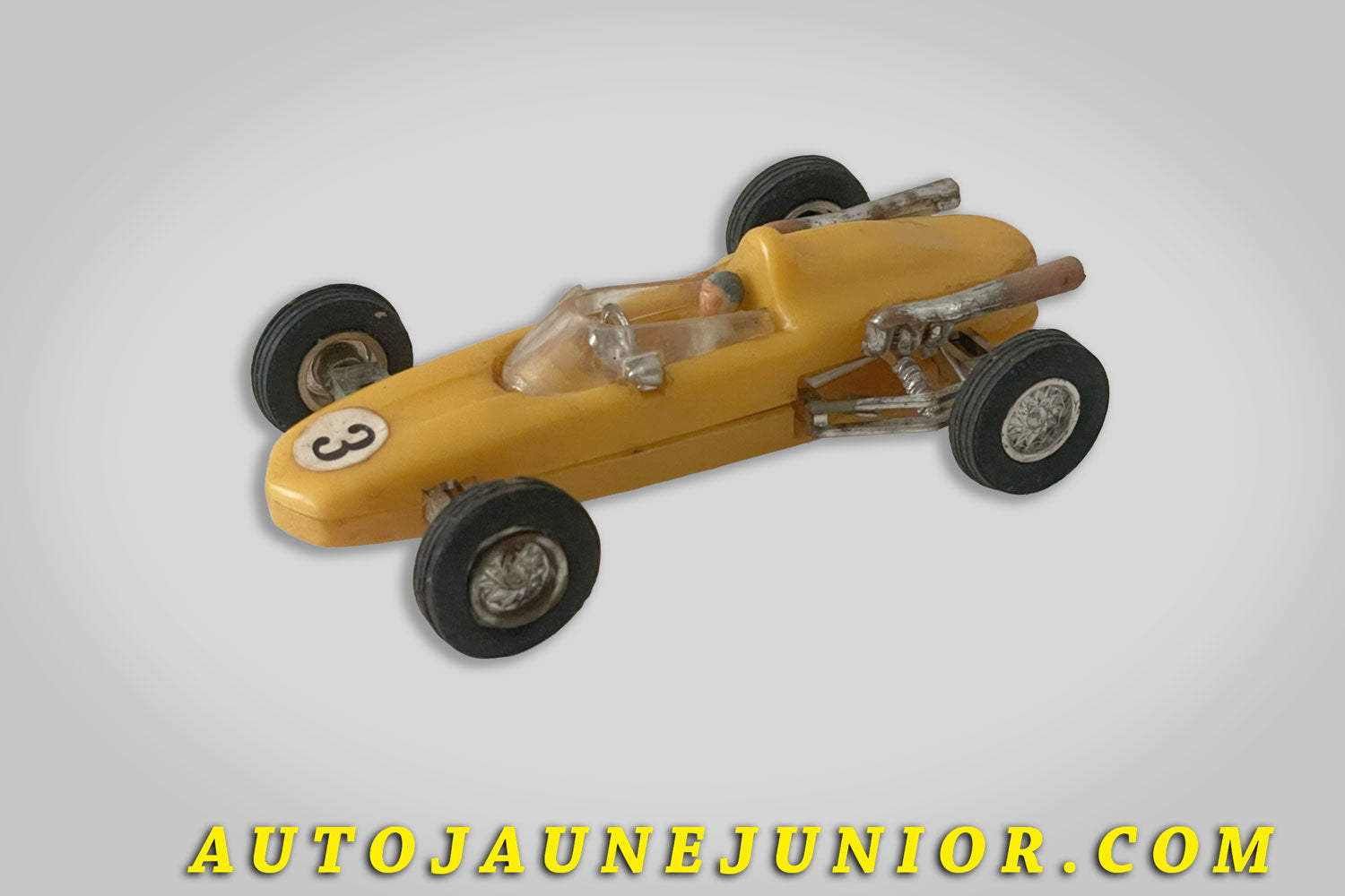Le Hong-Kong Eagle Monoplace Formule 1 est en vente sur Auto Jaune Junior ! Découvrez nos collections de diecast Dinky-Toys, Corgi, Corgi-Toys, Solido, Norev… AutoJaune Junior ; Retrouvez AutoJauneJunior au magasin AutoJaune Paris, ouvert en 1984 par Vincent Espinasse. 