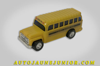 Le Lucky GMC autocar "Lucky School Bus" est en vente sur Auto Jaune Junior ! Découvrez nos collections de diecast Dinky-Toys, Corgi, Corgi-Toys, Solido, Norev… AutoJaune Junior ; Retrouvez AutoJauneJunior au magasin AutoJaune Paris, ouvert en 1984 par Vincent Espinasse. 