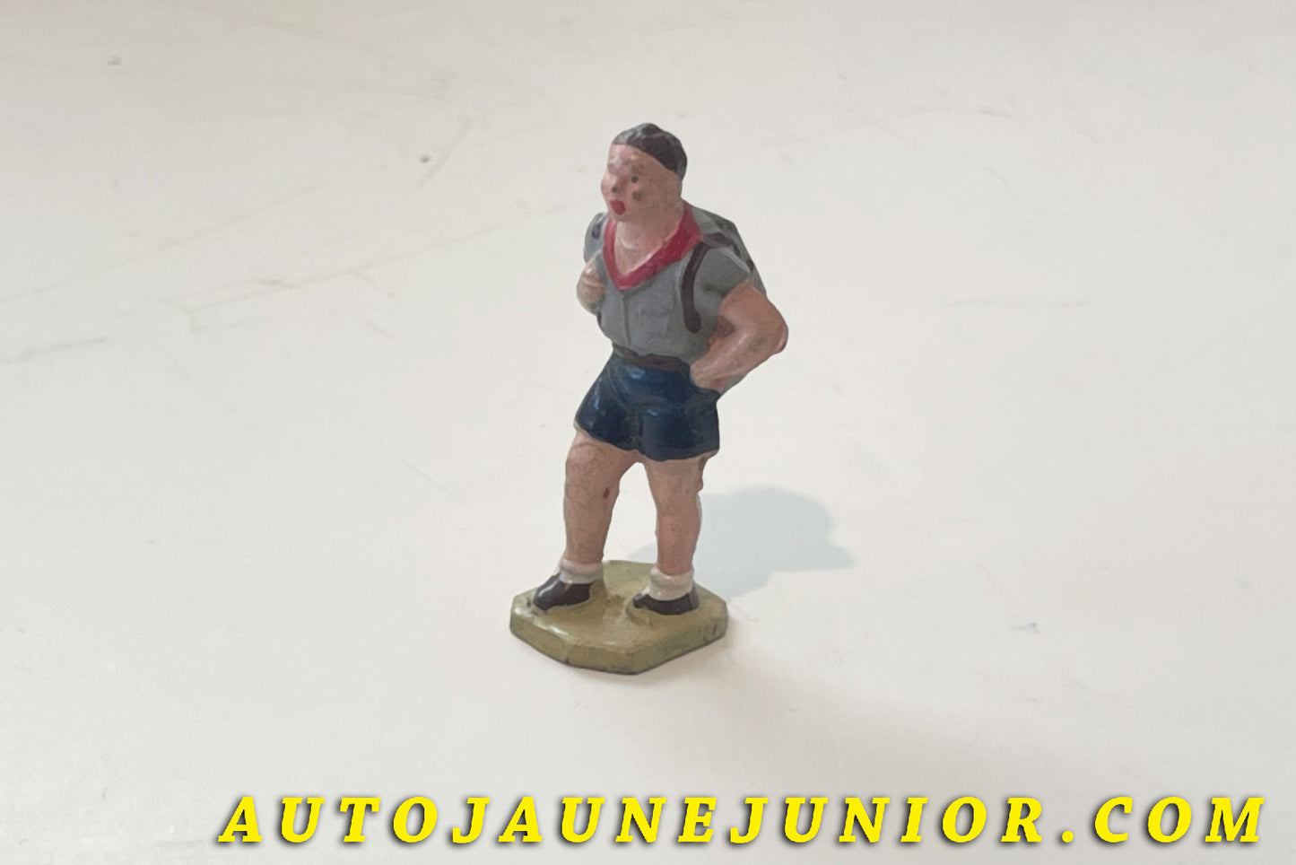 Le Hornby Personnage Campeur est en vente sur Auto Jaune Junior ! Découvrez nos collections de diecast Dinky-Toys, Corgi, Corgi-Toys, Solido, Norev… AutoJaune Junior ; Retrouvez AutoJauneJunior au magasin AutoJaune Paris, ouvert en 1984 par Vincent Espinasse. 