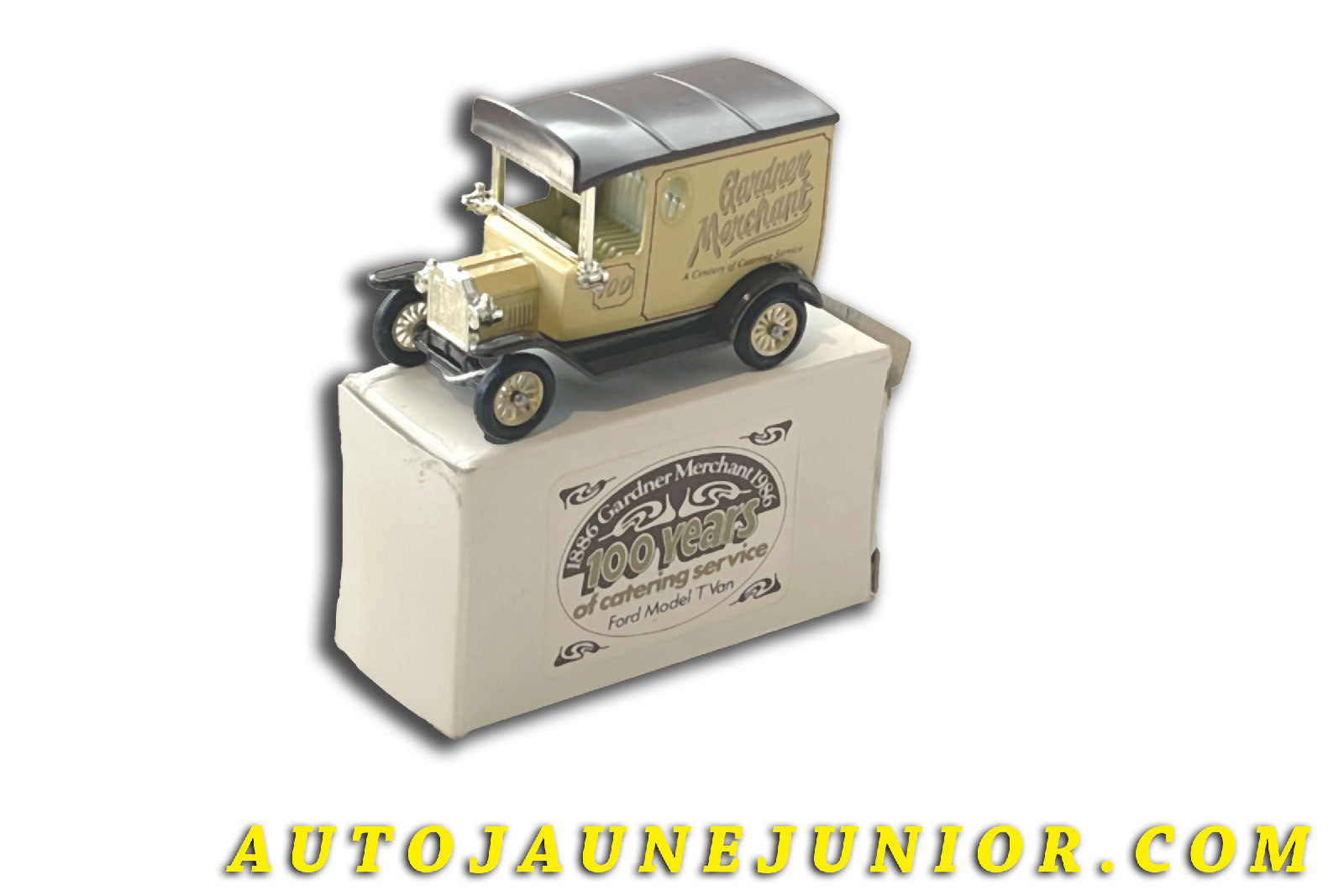 Le Lledo Ford T -Promotionnel - "Gardner Merchant" est en vente sur Auto Jaune Junior ! Découvrez nos collections de diecast Dinky-Toys, Corgi, Corgi-Toys, Solido, Norev… AutoJaune Junior ; Retrouvez AutoJauneJunior au magasin AutoJaune Paris, ouvert en 1984 par Vincent Espinasse. 