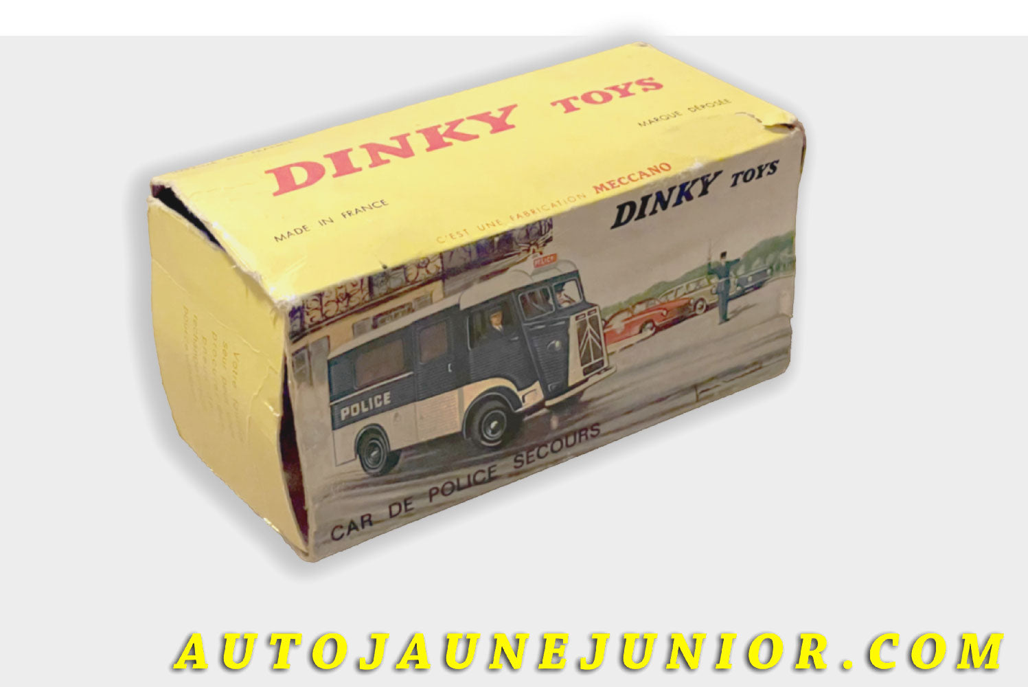 Le Dinky Toys Citroën Boite vide  1200Kgs Currus police est en vente sur Auto Jaune Junior ! Découvrez nos collections de diecast Dinky-Toys, Corgi, Corgi-Toys, Solido, Norev… AutoJaune Junior ; Retrouvez AutoJauneJunior au magasin AutoJaune Paris, ouvert en 1984 par Vincent Espinasse. 