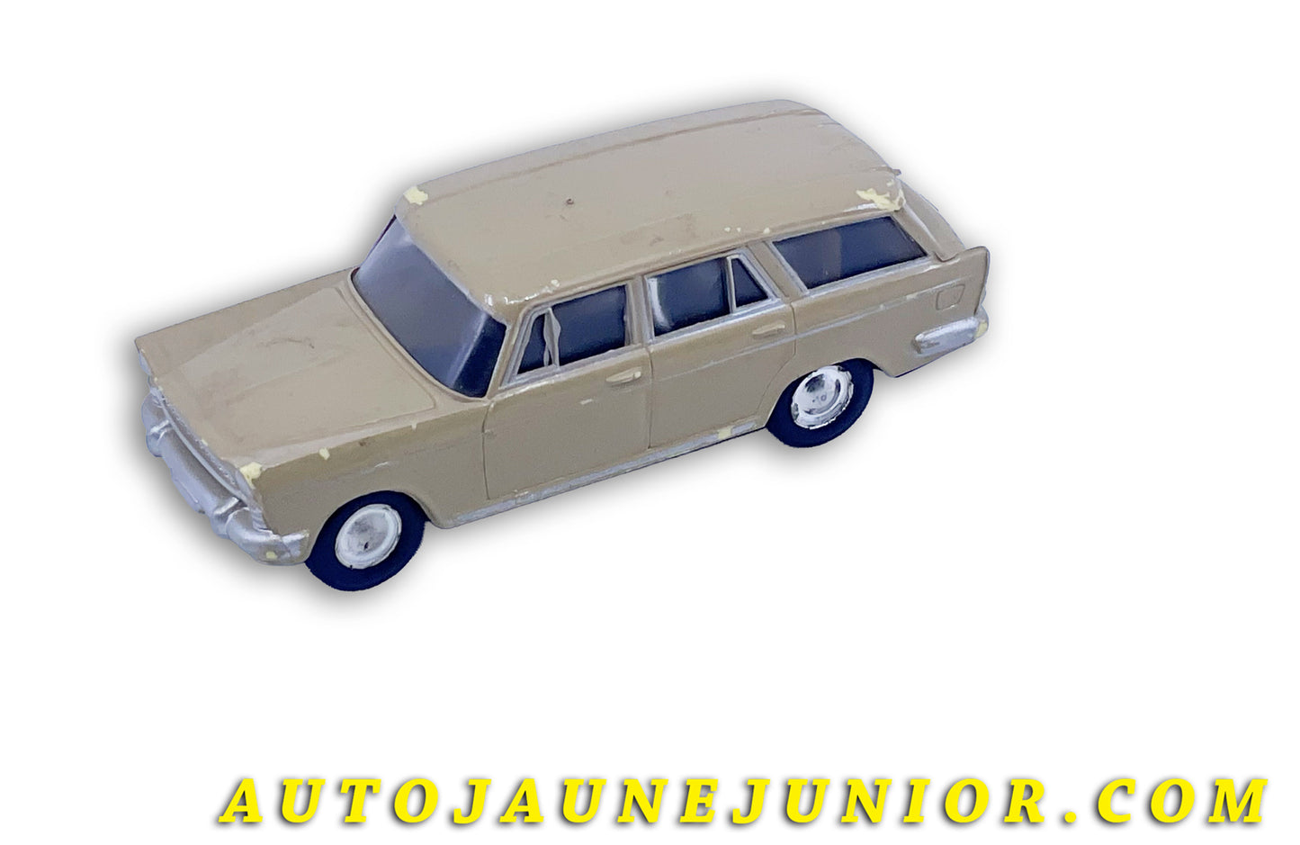 Le Rico Seat 1400 Breack à frictions est en vente sur Auto Jaune Junior ! Découvrez nos collections de diecast Dinky-Toys, Corgi, Corgi-Toys, Solido, Norev… AutoJaune Junior ; Retrouvez AutoJauneJunior au magasin AutoJaune Paris, ouvert en 1984 par Vincent Espinasse. 