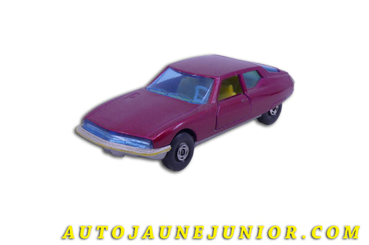 Le Matchbox Citroën SM  est en vente sur Auto Jaune Junior ! Découvrez nos collections de diecast Dinky-Toys, Corgi, Corgi-Toys, Solido, Norev… AutoJaune Junior ; Retrouvez AutoJauneJunior au magasin AutoJaune Paris, ouvert en 1984 par Vincent Espinasse. 