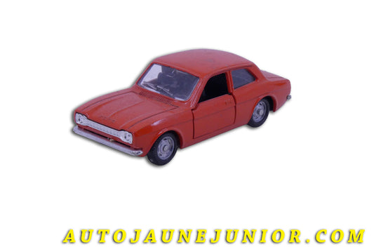Le Mebetoys Ford Escort "Normale" (Moins fréquente !) est en vente sur Auto Jaune Junior ! Découvrez nos collections de diecast Dinky-Toys, Corgi, Corgi-Toys, Solido, Norev… AutoJaune Junior ; Retrouvez AutoJauneJunior au magasin AutoJaune Paris, ouvert en 1984 par Vincent Espinasse. 