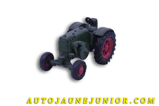 Le Märklin Lanz Bulldog Tracteur agricole (ultime vetrsion !) est en vente sur Auto Jaune Junior ! Découvrez nos collections de diecast Dinky-Toys, Corgi, Corgi-Toys, Solido, Norev… AutoJaune Junior ; Retrouvez AutoJauneJunior au magasin AutoJaune Paris, ouvert en 1984 par Vincent Espinasse. 