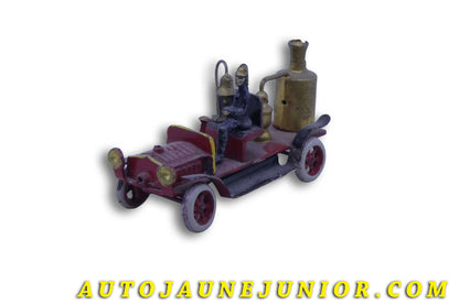 Le Ernst Plank Torpedo Premier secours avec Chaudière  est en vente sur Auto Jaune Junior ! Découvrez nos collections de diecast Dinky-Toys, Corgi, Corgi-Toys, Solido, Norev… AutoJaune Junior ; Retrouvez AutoJauneJunior au magasin AutoJaune Paris, ouvert en 1984 par Vincent Espinasse. 