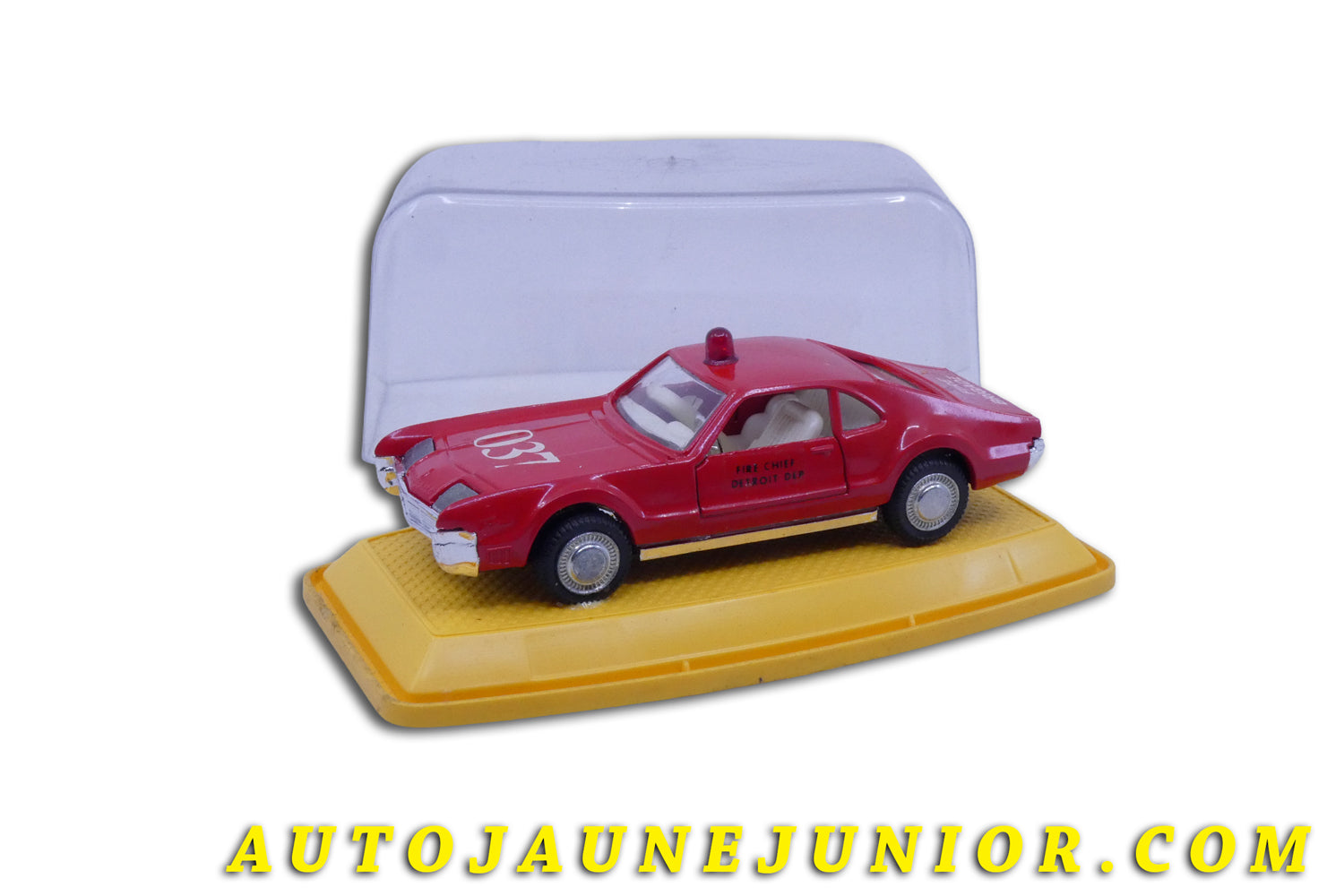 Le #5254 - Pilen - Oldsmobile - Toronado "Fire Chief' est en vente sur Auto Jaune Junior ! Découvrez nos collections de diecast Dinky-Toys, Corgi, Corgi-Toys, Solido, Norev… Découvrez notre magasin physique , AutoJaune Paris, ouvert en 1984 par Vincent Espinasse. 41 rue Cavendish, 75019 Paris. Tel : 01 42 40 61 23. Ouvert les mardi et vendredi de 13h à 19h. 