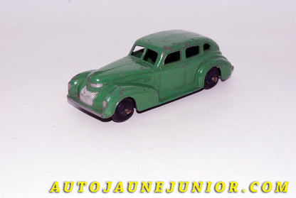 Le #5501 - Dinky Toys - Chrysler - Royal Saloon est en vente sur Auto Jaune Junior ! Découvrez nos collections de diecast Dinky-Toys, Corgi, Corgi-Toys, Solido, Norev… Découvrez notre magasin physique , AutoJaune Paris, ouvert en 1984 par Vincent Espinasse. 41 rue Cavendish, 75019 Paris. Tel : 01 42 40 61 23. Ouvert les mardi et vendredi de 13h à 19h. 