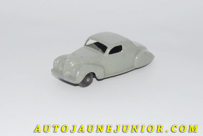 Le #5510 - Dinky Toys - Lincoln - Coupé Zephyr est en vente sur Auto Jaune Junior ! Découvrez nos collections de diecast Dinky-Toys, Corgi, Corgi-Toys, Solido, Norev… Découvrez notre magasin physique , AutoJaune Paris, ouvert en 1984 par Vincent Espinasse. 41 rue Cavendish, 75019 Paris. Tel : 01 42 40 61 23. Ouvert les mardi et vendredi de 13h à 19h. 