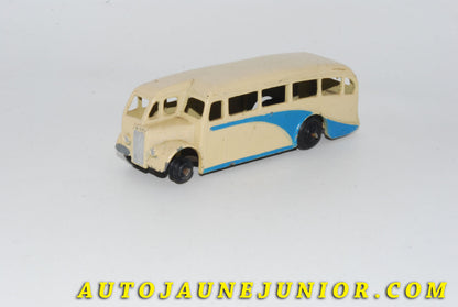 Le #5537 - Dinky Toys - AEC - Car demi -Cabine (Half Cab) est en vente sur Auto Jaune Junior ! Découvrez nos collections de diecast Dinky-Toys, Corgi, Corgi-Toys, Solido, Norev… Découvrez notre magasin physique , AutoJaune Paris, ouvert en 1984 par Vincent Espinasse. 41 rue Cavendish, 75019 Paris. Tel : 01 42 40 61 23. Ouvert les mardi et vendredi de 13h à 19h. 