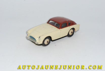 Le #5555 - Dinky Toys - A.C - Aceca Coupé est en vente sur Auto Jaune Junior ! Découvrez nos collections de diecast Dinky-Toys, Corgi, Corgi-Toys, Solido, Norev… Découvrez notre magasin physique , AutoJaune Paris, ouvert en 1984 par Vincent Espinasse. 41 rue Cavendish, 75019 Paris. Tel : 01 42 40 61 23. Ouvert les mardi et vendredi de 13h à 19h. 