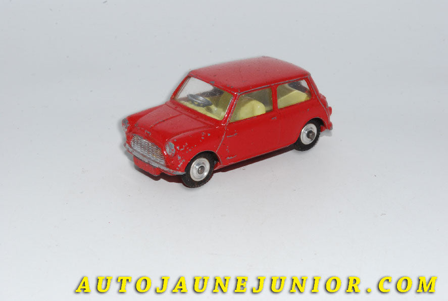 Le #5591 - Corgi Toys - Austin - Seven est en vente sur Auto Jaune Junior ! Découvrez nos collections de diecast Dinky-Toys, Corgi, Corgi-Toys, Solido, Norev… Découvrez notre magasin physique , AutoJaune Paris, ouvert en 1984 par Vincent Espinasse. 41 rue Cavendish, 75019 Paris. Tel : 01 42 40 61 23. Ouvert les mardi et vendredi de 13h à 19h. 