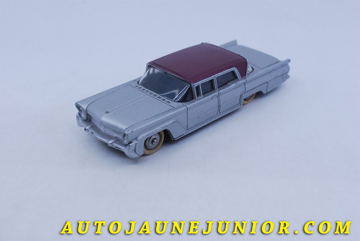 #5806 - Dinky Toys France - Lincoln - Premiere