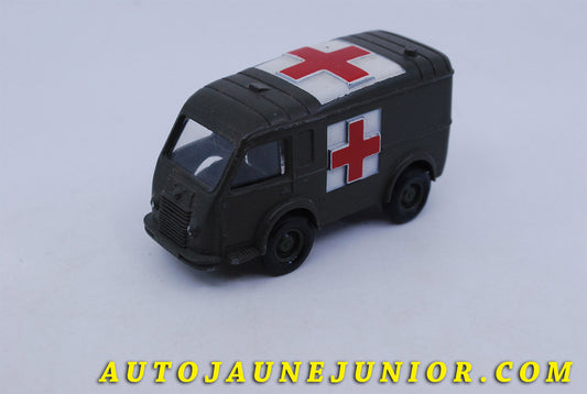 #2488 - Dinky Toys France - Renault - Carrier Ambulance Militaire