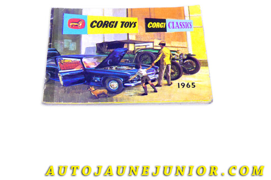 Le #6108 - Corgi Toys - Catalogue - 1965 (peu fréquent !) est en vente sur Auto Jaune Junior ! Découvrez nos collections de diecast Dinky-Toys, Corgi, Corgi-Toys, Solido, Norev… Découvrez notre magasin physique , AutoJaune Paris, ouvert en 1984 par Vincent Espinasse. 41 rue Cavendish, 75019 Paris. Tel : 01 42 40 61 23. Ouvert les mardi et vendredi de 13h à 19h. 