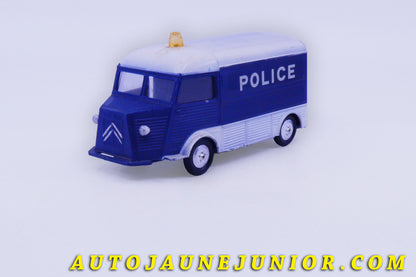 Le #6151 - Minialuxe - Citroën - 1200 Kgs Fourgon Police - Type H est en vente sur Auto Jaune Junior ! Découvrez nos collections de diecast Dinky-Toys, Corgi, Corgi-Toys, Solido, Norev… Découvrez notre magasin physique , AutoJaune Paris, ouvert en 1984 par Vincent Espinasse. 41 rue Cavendish, 75019 Paris. Tel : 01 42 40 61 23. Ouvert les mardi et vendredi de 13h à 19h. 