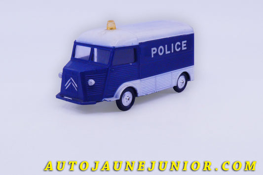 Le #6151 - Minialuxe - Citroën - 1200 Kgs Fourgon Police - Type H est en vente sur Auto Jaune Junior ! Découvrez nos collections de diecast Dinky-Toys, Corgi, Corgi-Toys, Solido, Norev… Découvrez notre magasin physique , AutoJaune Paris, ouvert en 1984 par Vincent Espinasse. 41 rue Cavendish, 75019 Paris. Tel : 01 42 40 61 23. Ouvert les mardi et vendredi de 13h à 19h. 