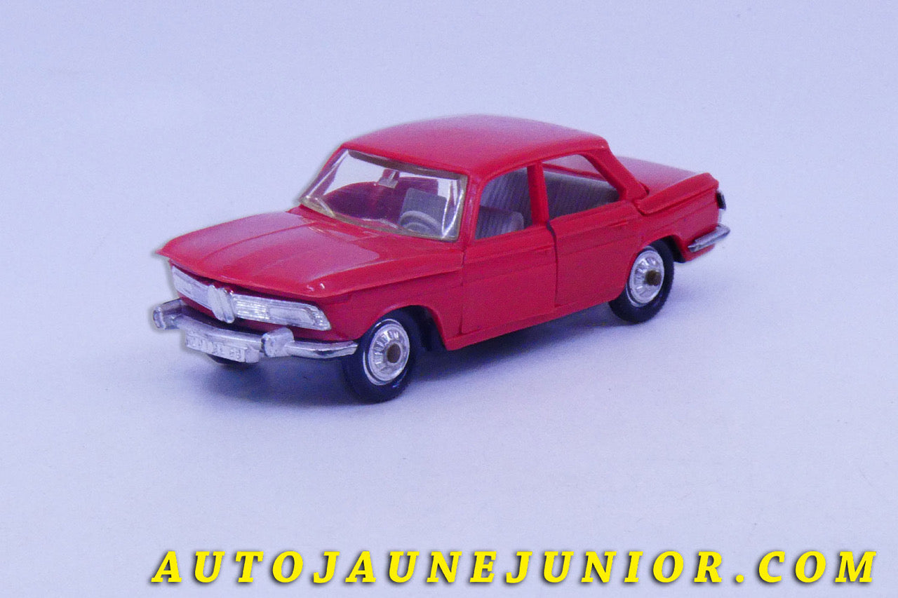 Le #6161 - Norev - BMW - 2000 Ti est en vente sur Auto Jaune Junior ! Découvrez nos collections de diecast Dinky-Toys, Corgi, Corgi-Toys, Solido, Norev… Découvrez notre magasin physique , AutoJaune Paris, ouvert en 1984 par Vincent Espinasse. 41 rue Cavendish, 75019 Paris. Tel : 01 42 40 61 23. Ouvert les mardi et vendredi de 13h à 19h. 