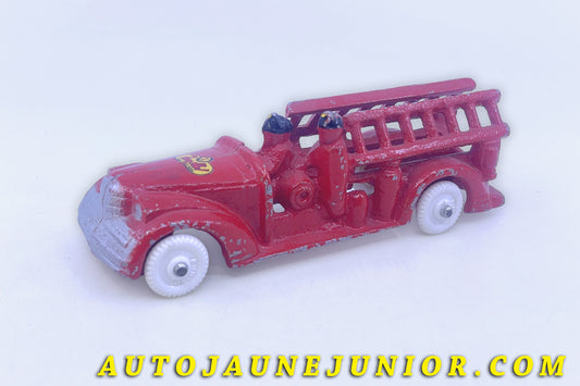Le #6324 - Fun Ho ! - Camion Torpedo - Fire Engine, Fixed Ladders est en vente sur Auto Jaune Junior ! Découvrez nos collections de diecast Dinky-Toys, Corgi, Corgi-Toys, Solido, Norev… Découvrez notre magasin physique , AutoJaune Paris, ouvert en 1984 par Vincent Espinasse. 41 rue Cavendish, 75019 Paris. Tel : 01 42 40 61 23. Ouvert les mardi et vendredi de 13h à 19h. 
