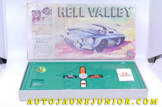 Le Dujardin VW Fiat Mini Coffret de jeu Hell Valley - CGGC est en vente sur Auto Jaune Junior ! Découvrez nos collections de diecast Minialuxe, CIJ, C-I-J, JRD, J-R-D,  Matchbox, Majorette… AutoJauneJunior.com : LE site de partage pour les passionés de miniatures et collectionneurs de jouets anciens ! 